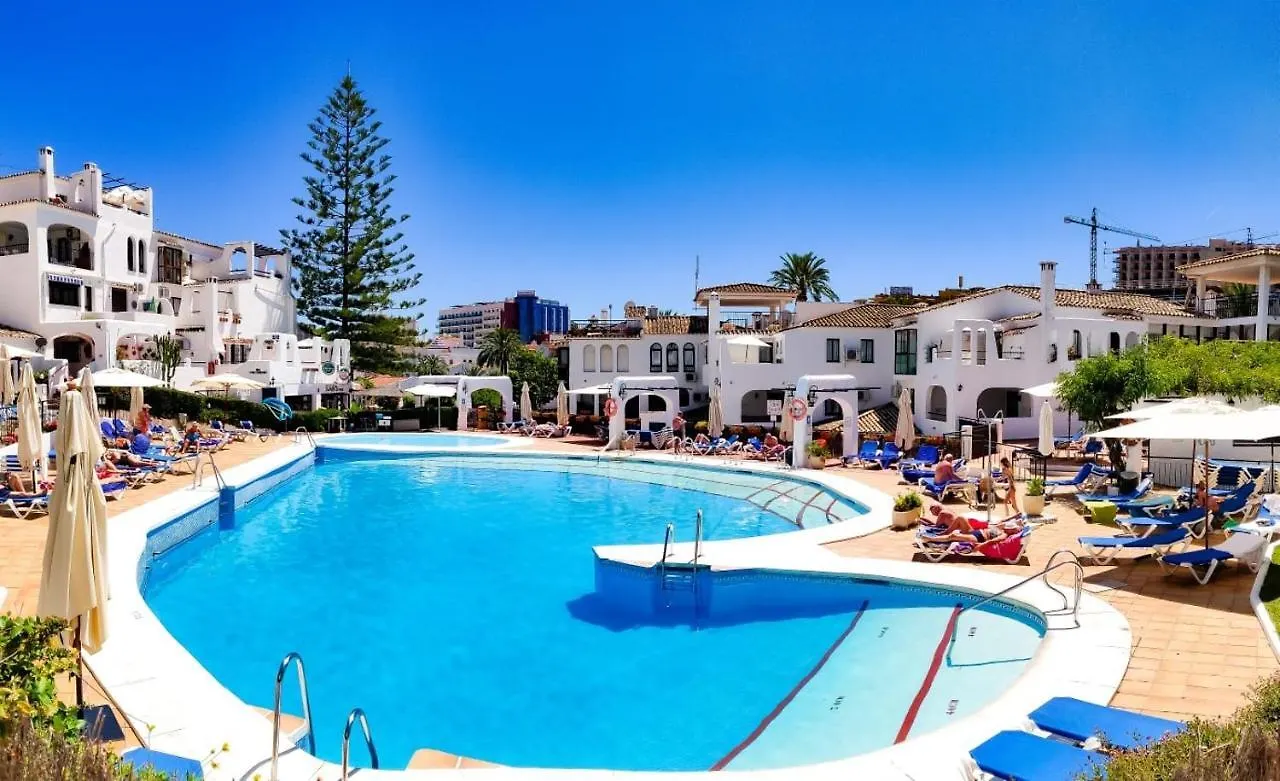 Pueblo Evita 33 Benalmádena 0*,