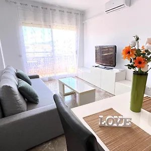Babu Bcn - Welcoming, Peaceful, 20 Min Airport Drive, Easy Street Parking, 70m2 , Santa Coloma De Cervello España